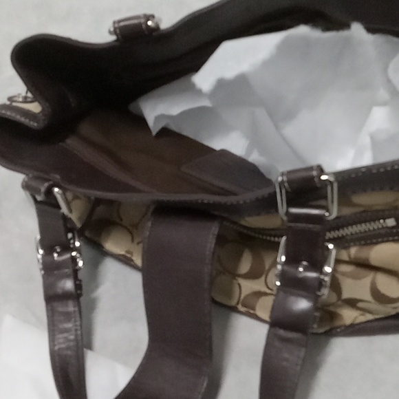 Handbag - Picture 2 of 8